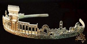 מאת יעלה תכשיטים www.yeela.co.il - אני יצרתי, GFDL, https://he.wikipedia.org/w/index.php?curid=1073587