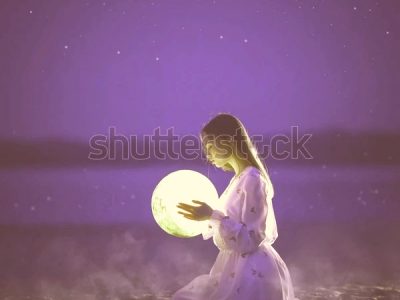 נערת הירח סגול טיוטא